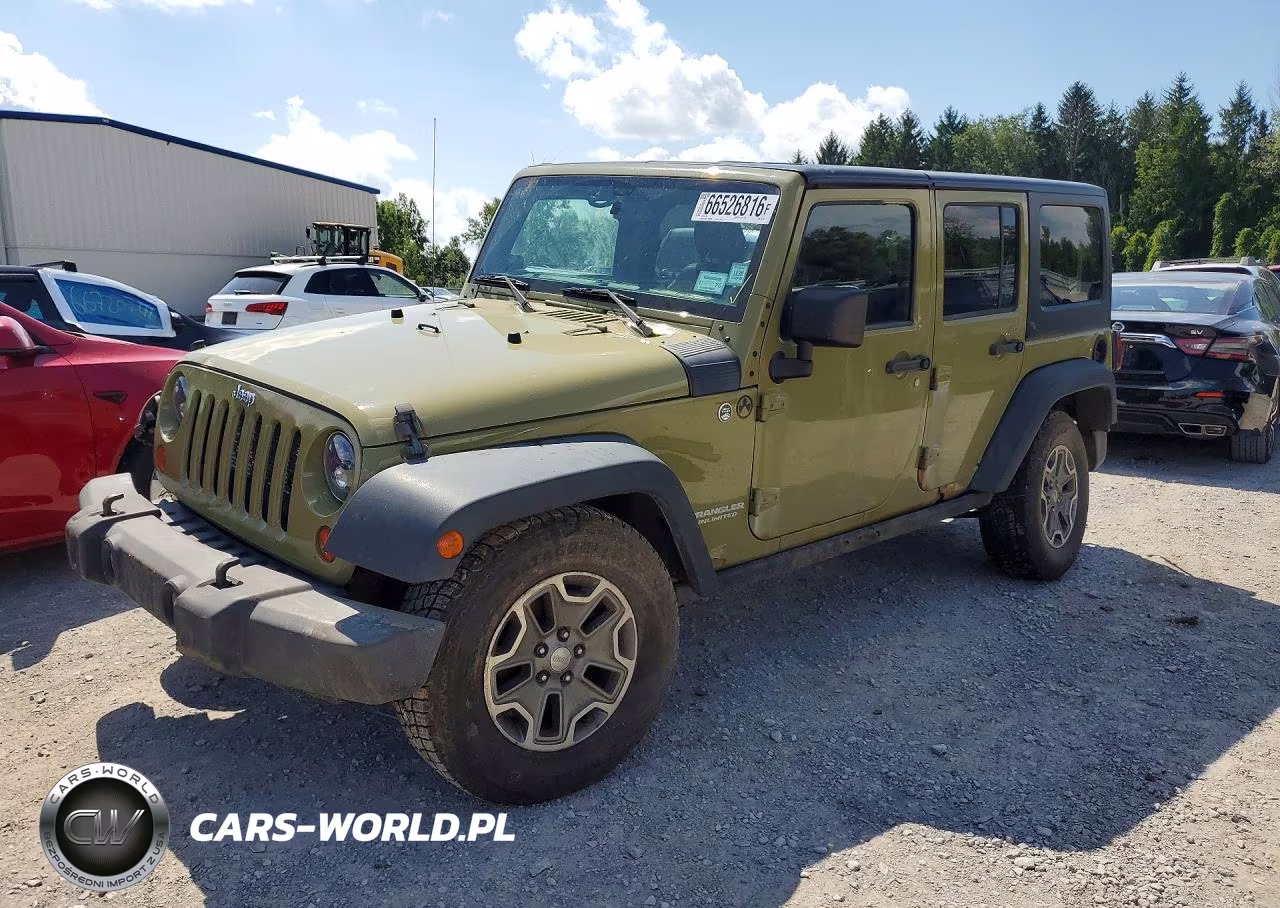 2013 Jeep Wrangler Unlimited Rubicon – zdjęcie 1 z 12