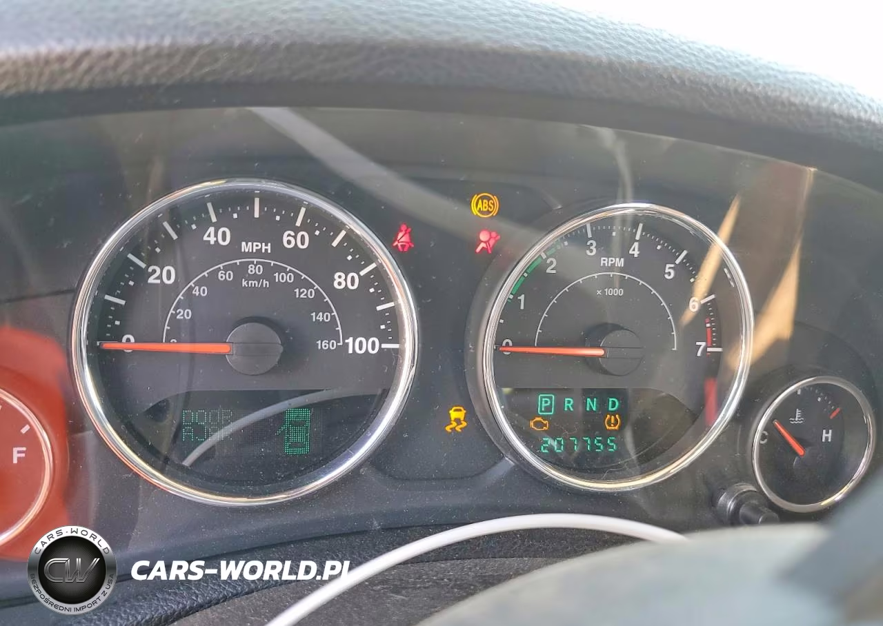 2013 Jeep Wrangler Unlimited Rubicon VIN:1C4BJWFG8DL567199 - 9