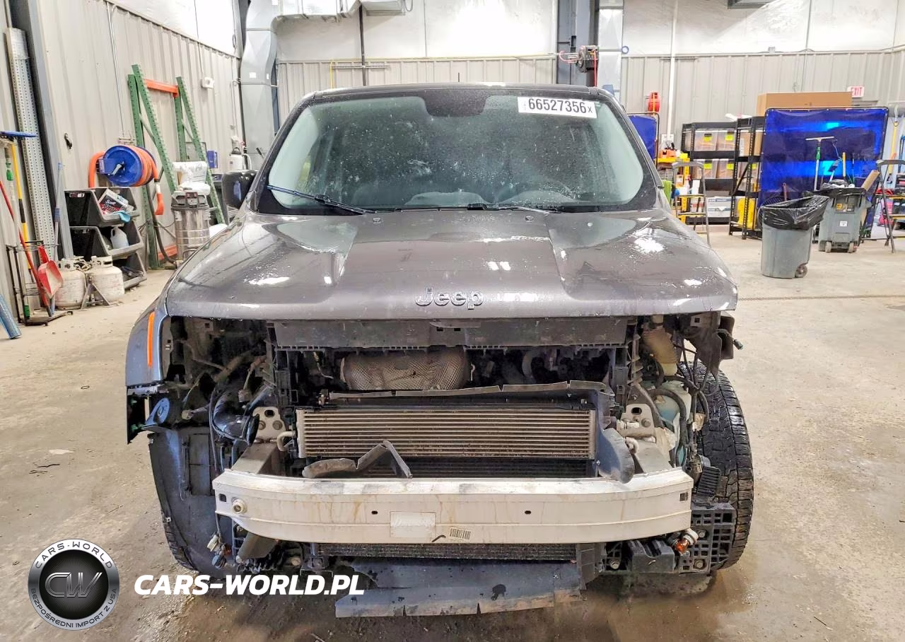 2017 Jeep Renegade Sport VIN:ZACCJBAB9HPF61518 - 5