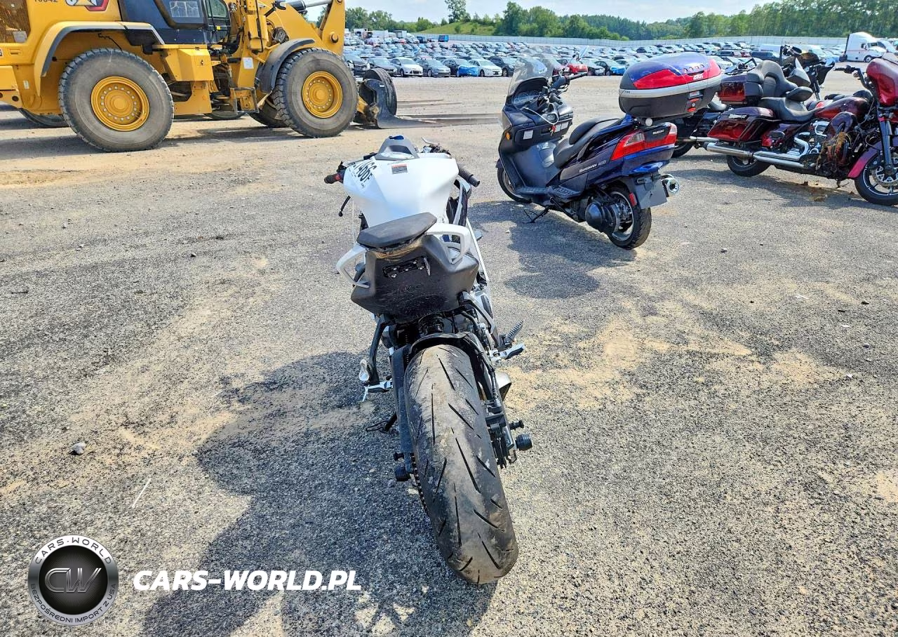 2026 Cf Moto 675Ss VIN:LCEPEVLP6T6001631 - 4
