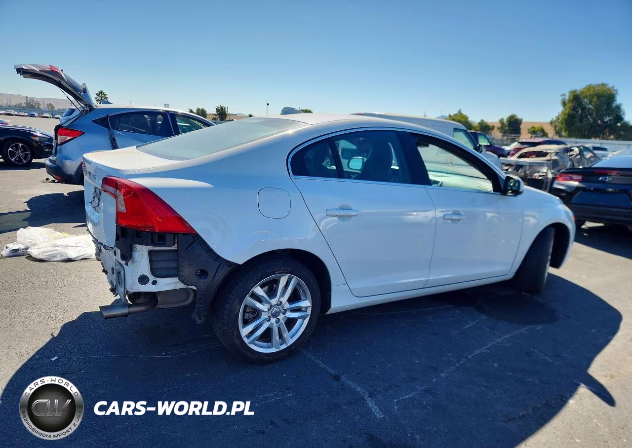2011 Volvo S60 T6 VIN:YV1902FH6B2012851 - 3