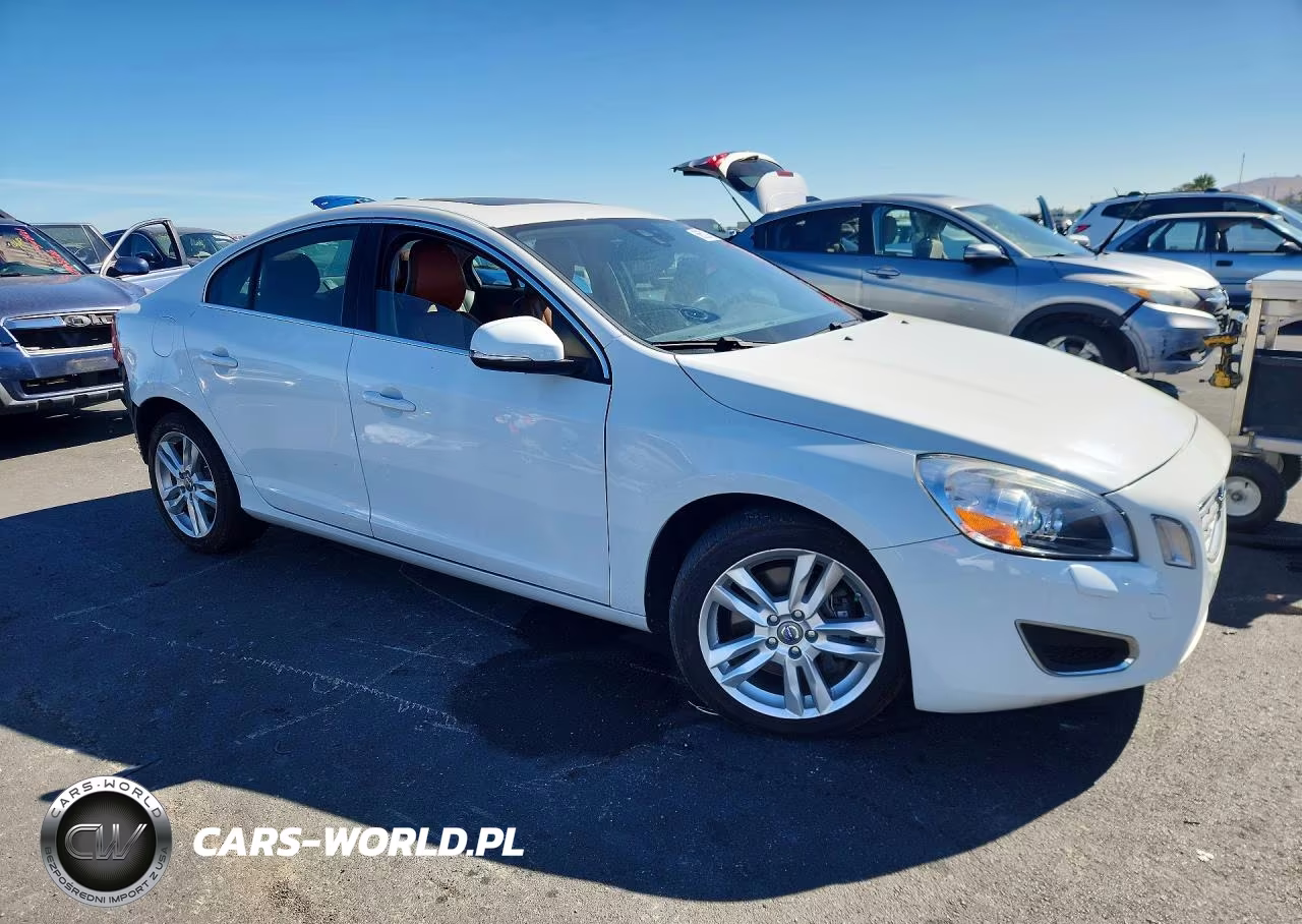 2011 Volvo S60 T6 VIN:YV1902FH6B2012851 - 4