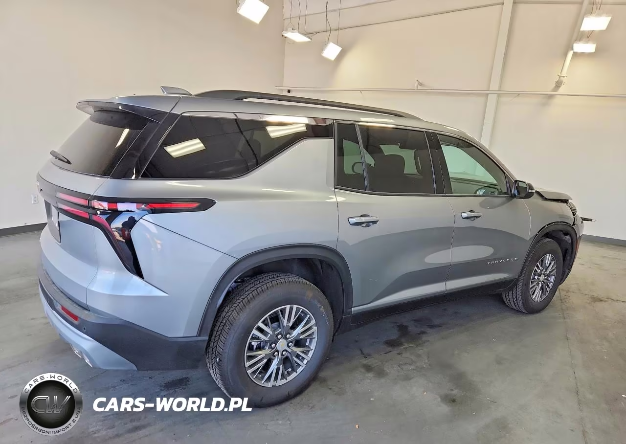 2026 Chevrolet Traverse VIN:1GNEVGKS8TJ392326 - 3