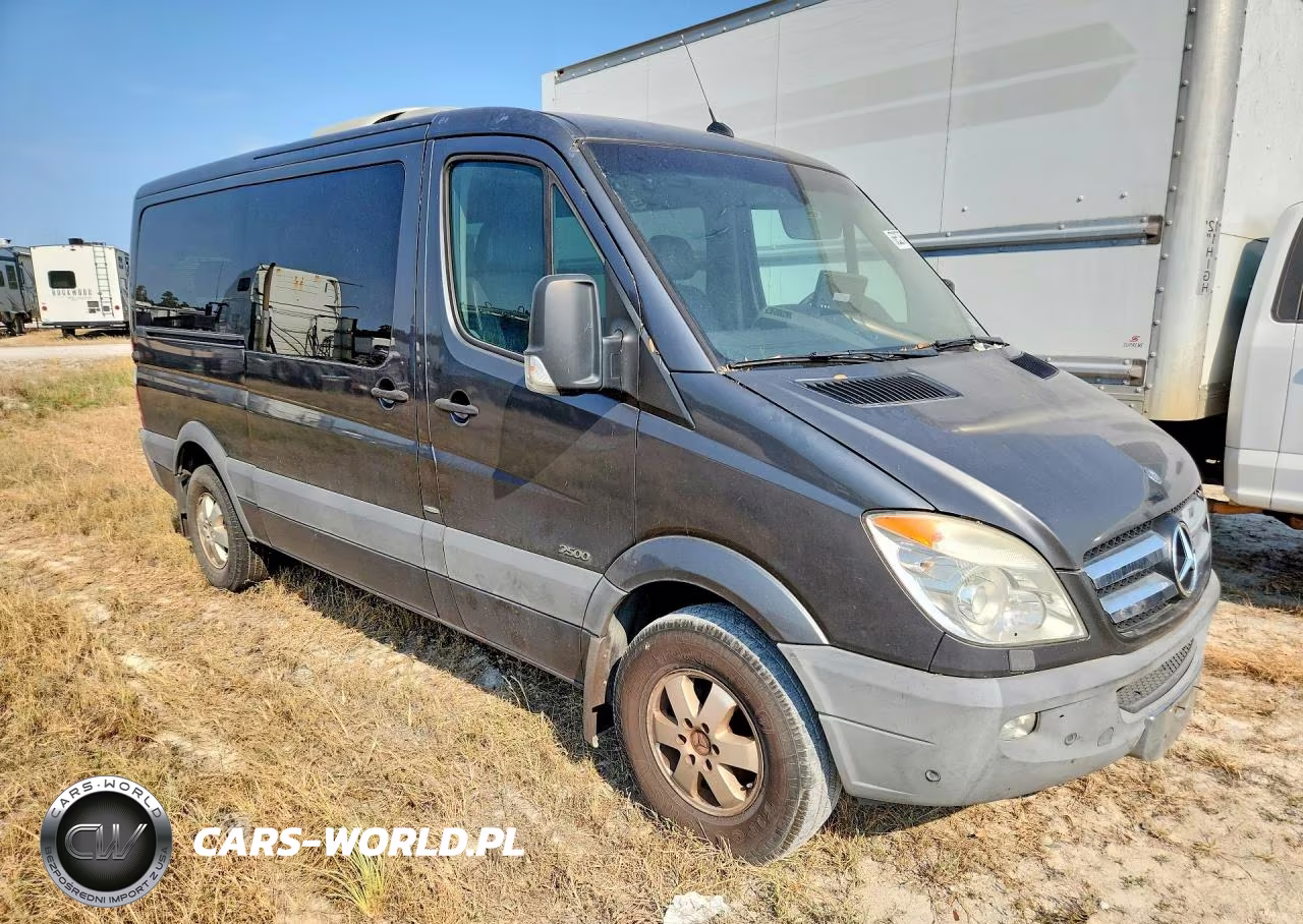 2011 Mercedes-Benz Sprinter VIN:WDZPE7CC3B5571311 - 4