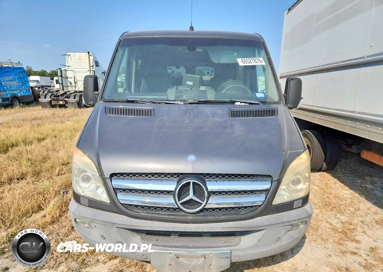2011 Mercedes-Benz Sprinter VIN:WDZPE7CC3B5571311 - 5