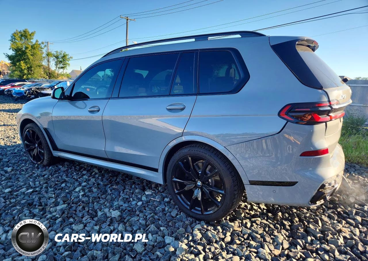2025 BMW X7 xDrive40I VIN:5UX23EM06S9X92529 - 2