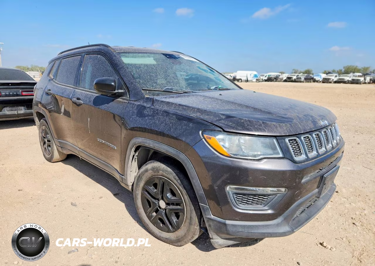2018 Jeep Compass Sport VIN:3C4NJCABXJT133549 - 4
