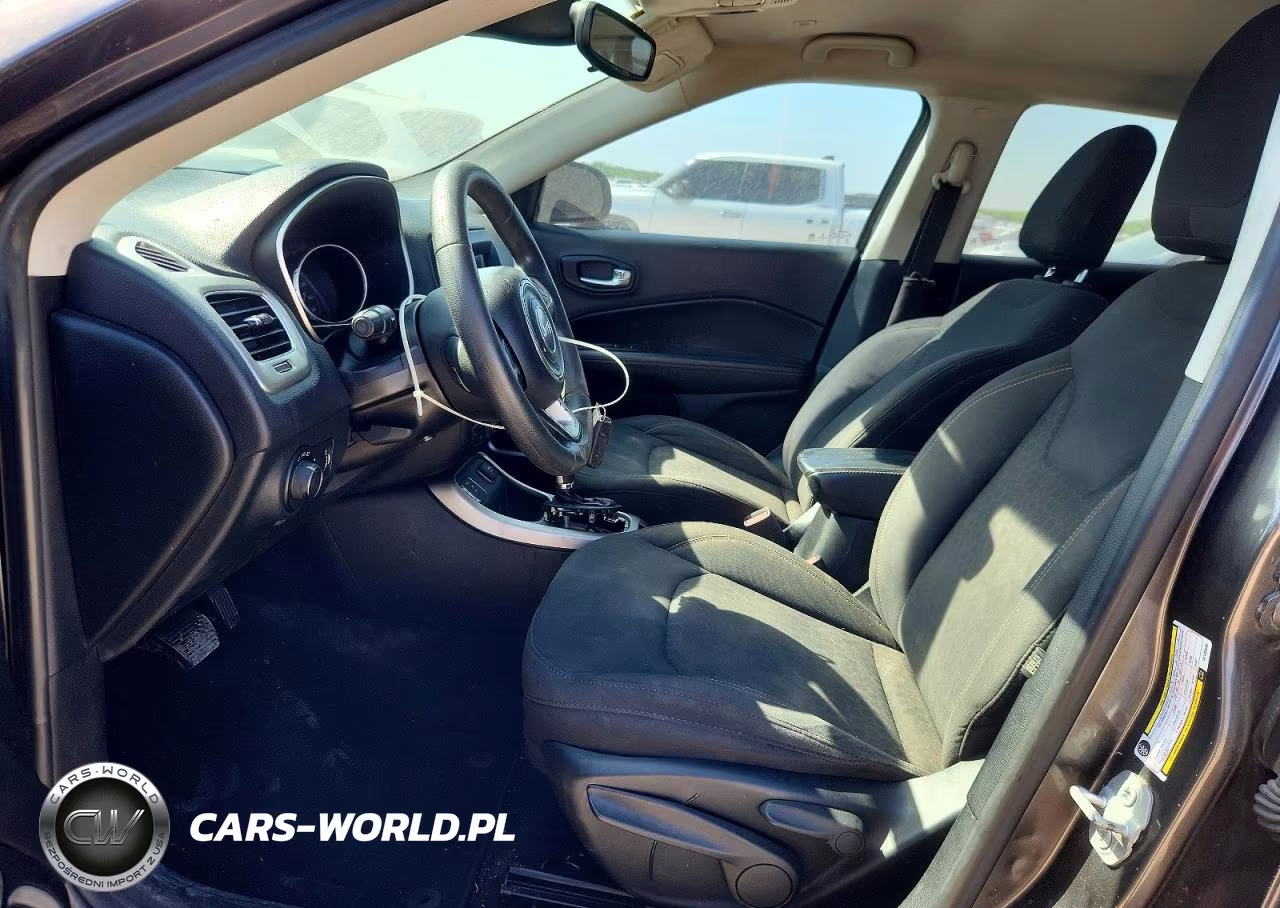 2018 Jeep Compass Sport VIN:3C4NJCABXJT133549 - 7