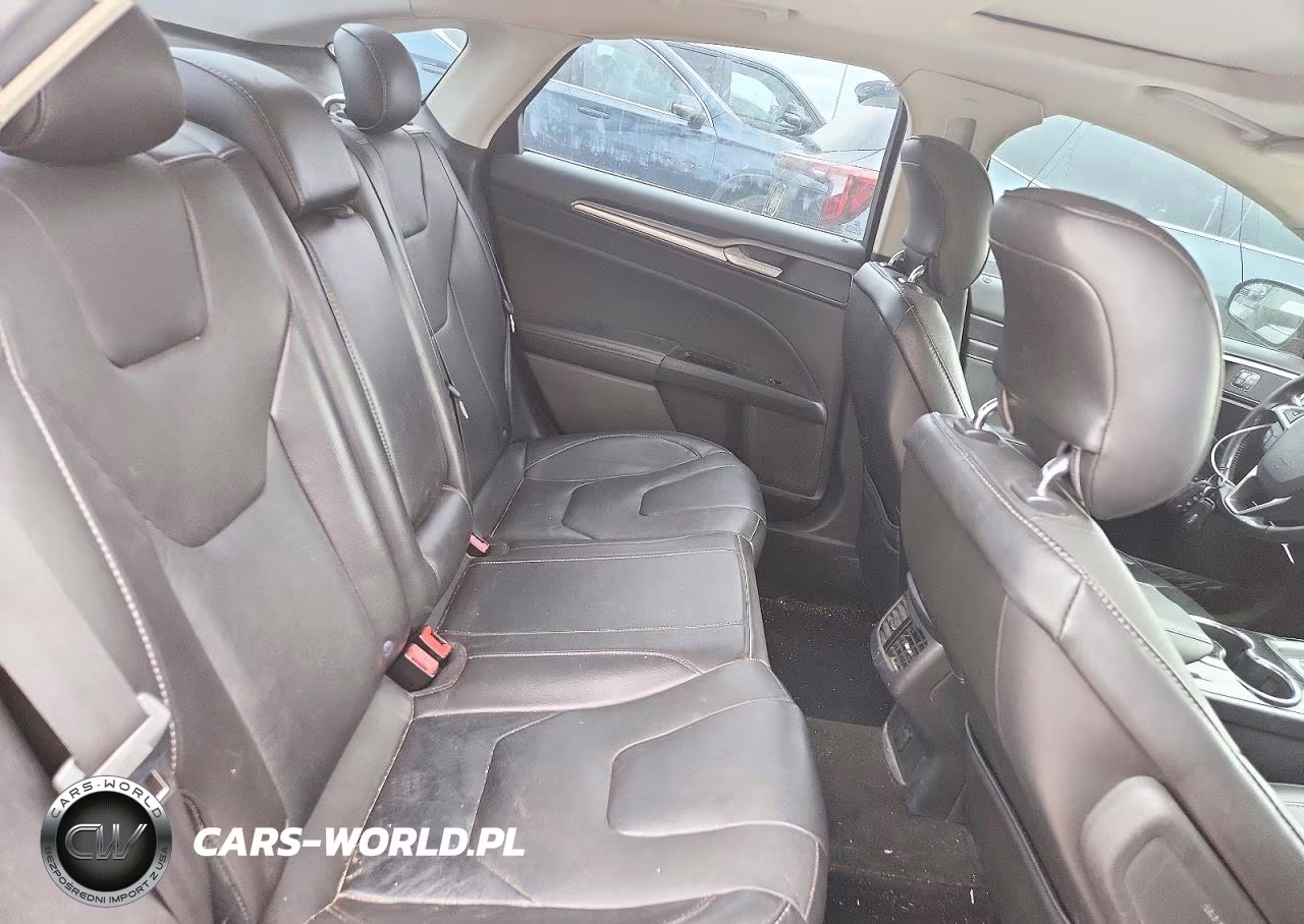 2014 Ford Fusion Titanium VIN:3FA6P0K91ER290568 - 10