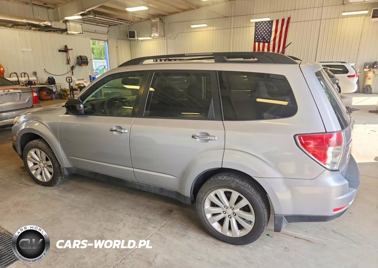 2012 Subaru Forester 2.5X Premium VIN:JF2SHBDC2CH417757 - 2