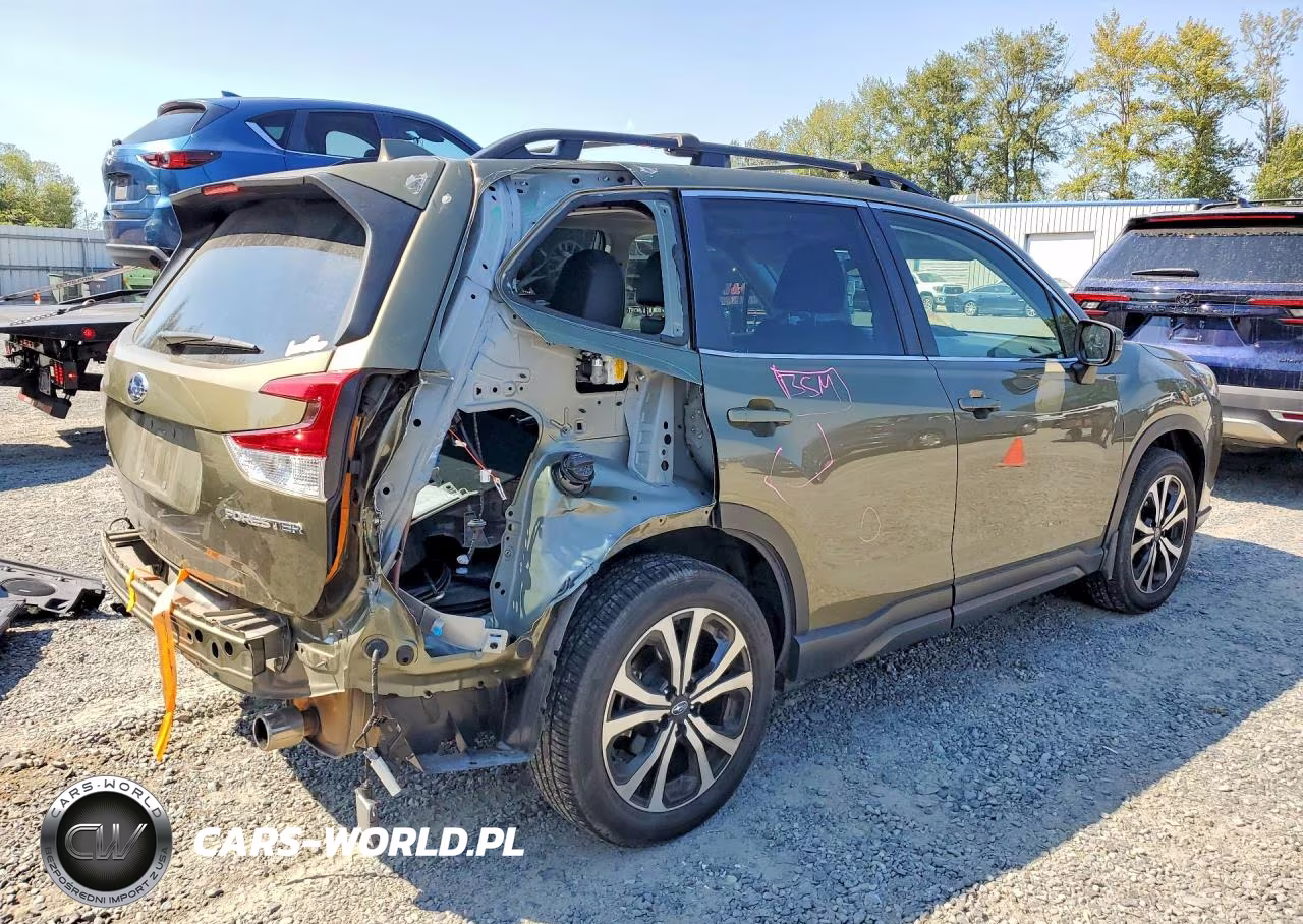 2023 Subaru Forester Limited VIN:JF2SKAPC0PH473239 - 3