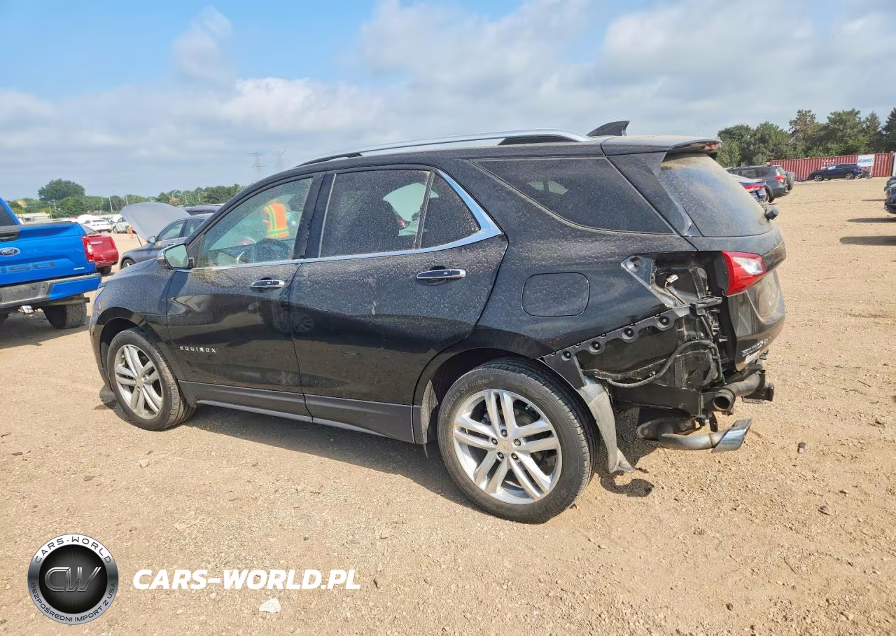 2018 Chevrolet Equinox Premier VIN:2GNAXWEX0J6138629 - 2
