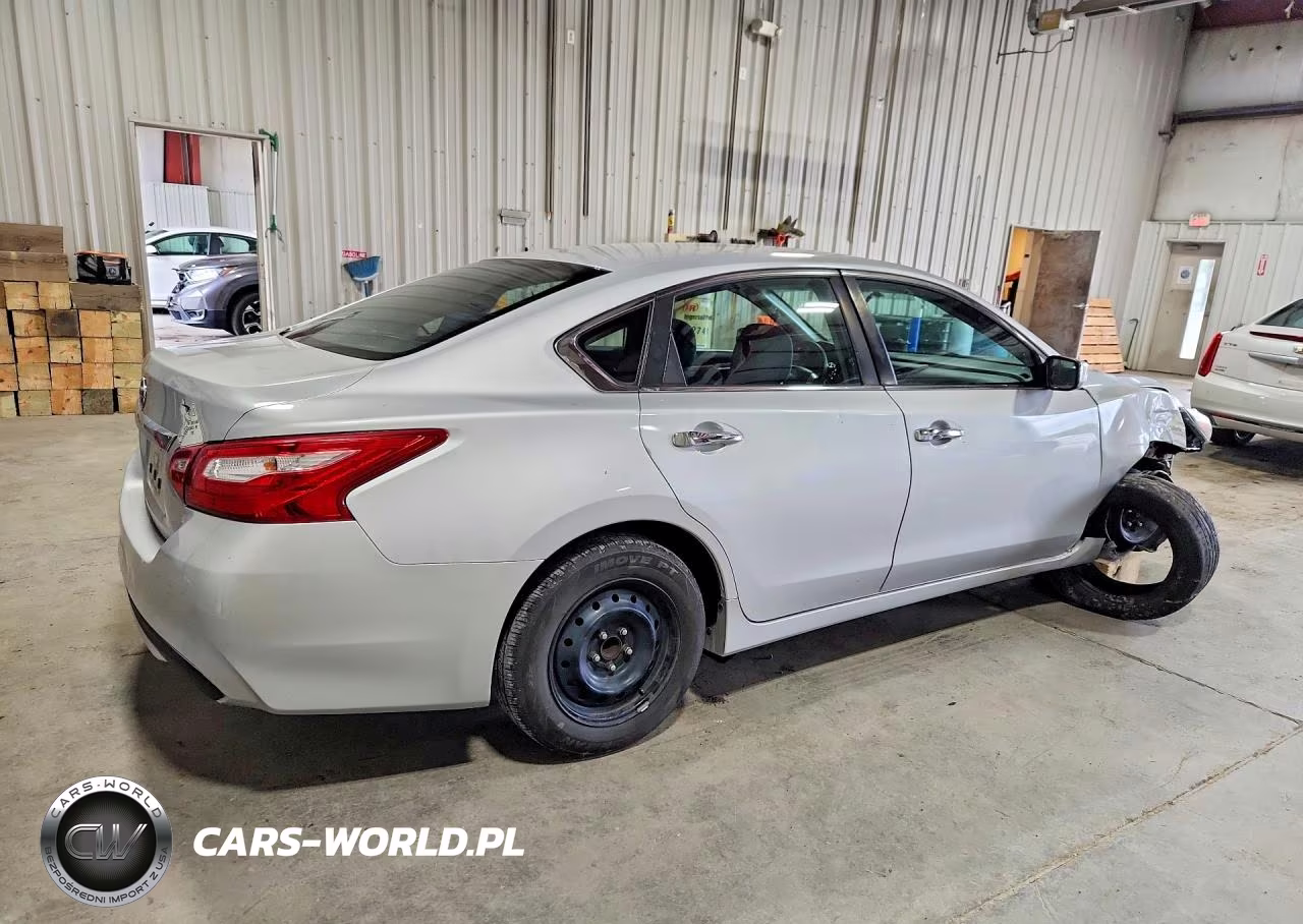 2016 Nissan Altima 2.5 S VIN:1N4AL3AP2GN378641 - 3