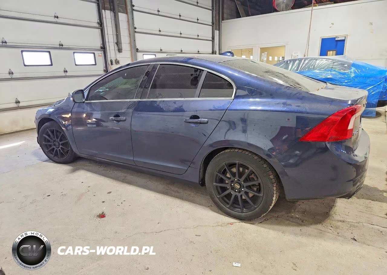 2015 Volvo S60 Premier VIN:YV140MFK9F2359596 - 2