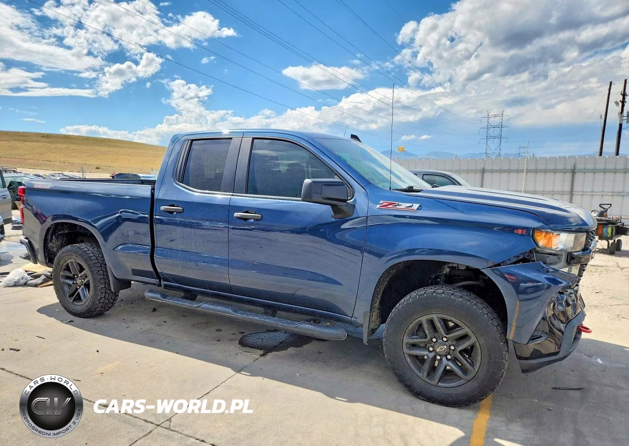 2019 Chevrolet Silverado K1500 Trail Boss Custom VIN:1GCRYCEF0KZ339547 - 4