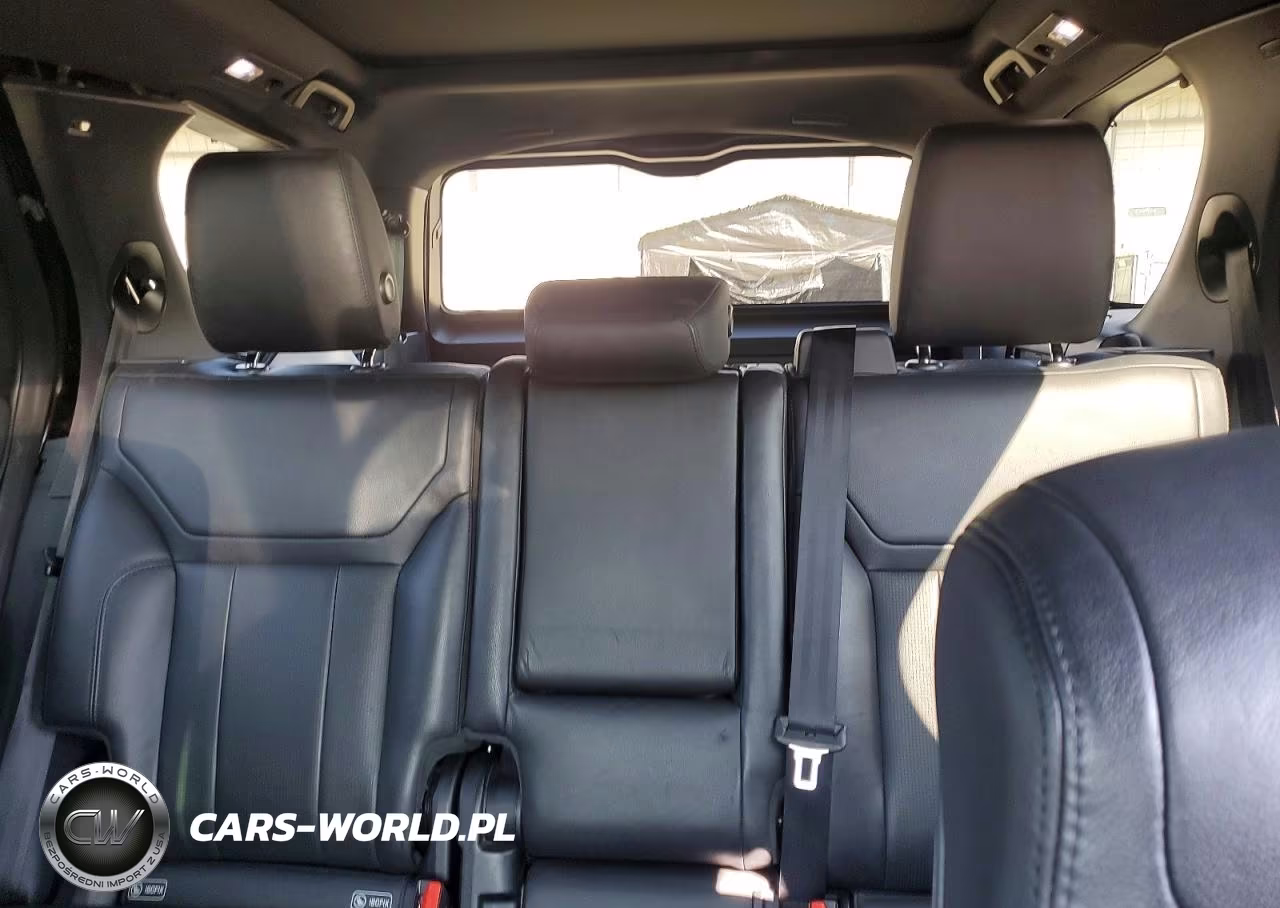 2017 Land Rover Discovery Hse VIN:SALRRBBV1HA011217 - 10