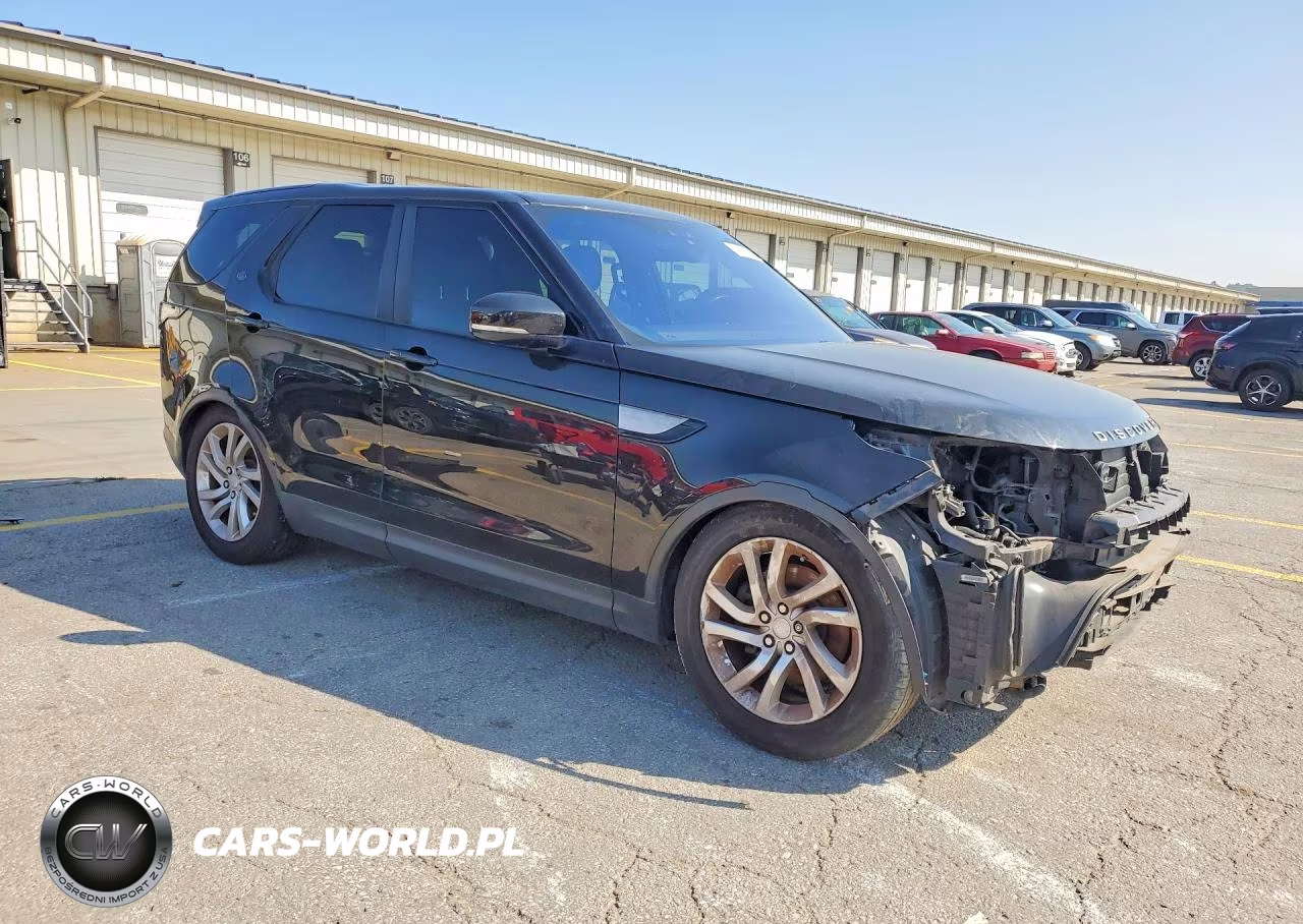 2017 Land Rover Discovery Hse VIN:SALRRBBV1HA011217 - 4