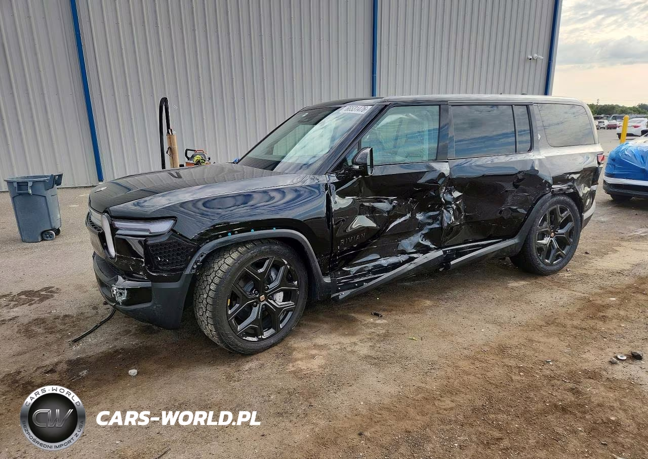2025 Rivian R1S Adventure