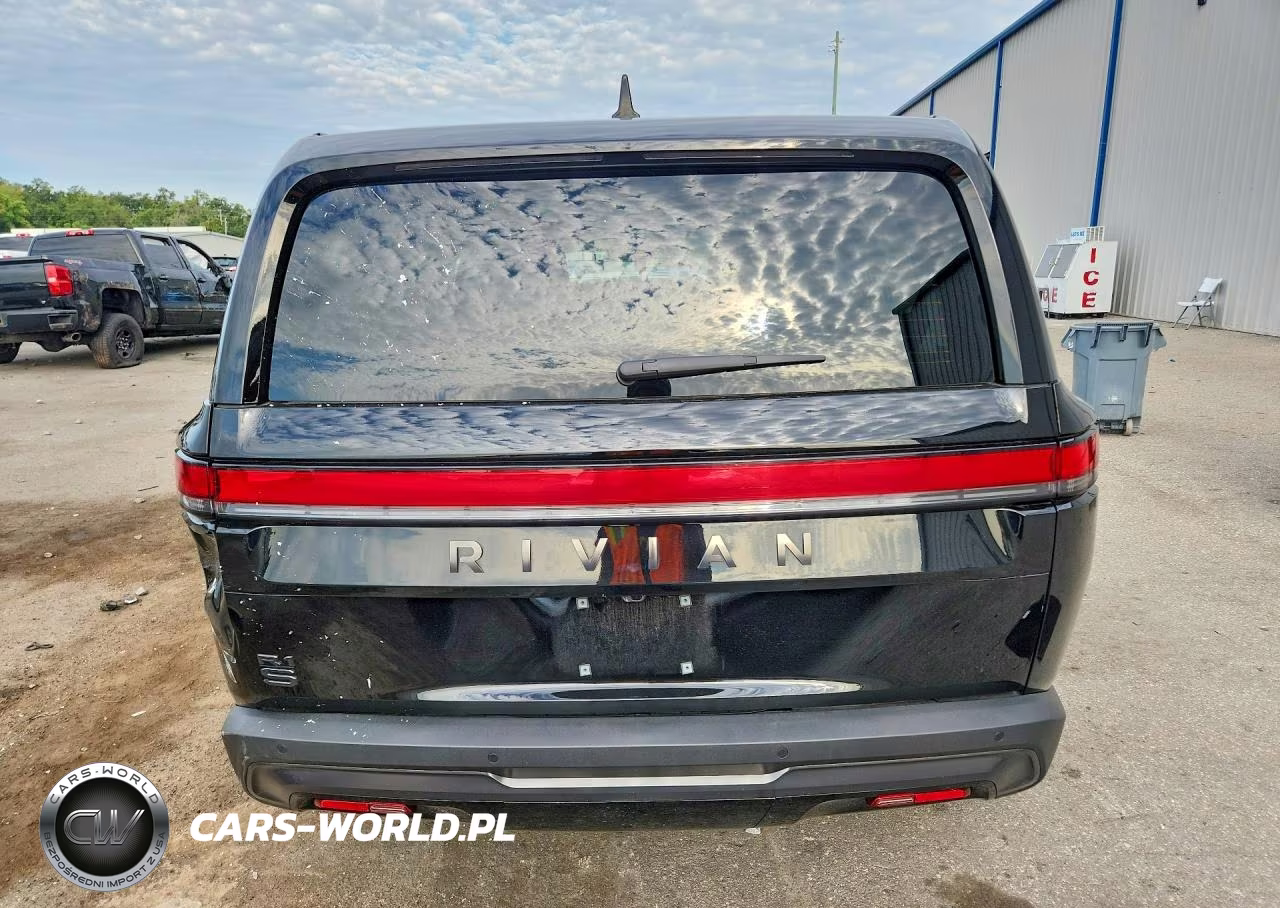 2025 Rivian R1S Adventure VIN:7PDSGBBA3SN064893 - 6
