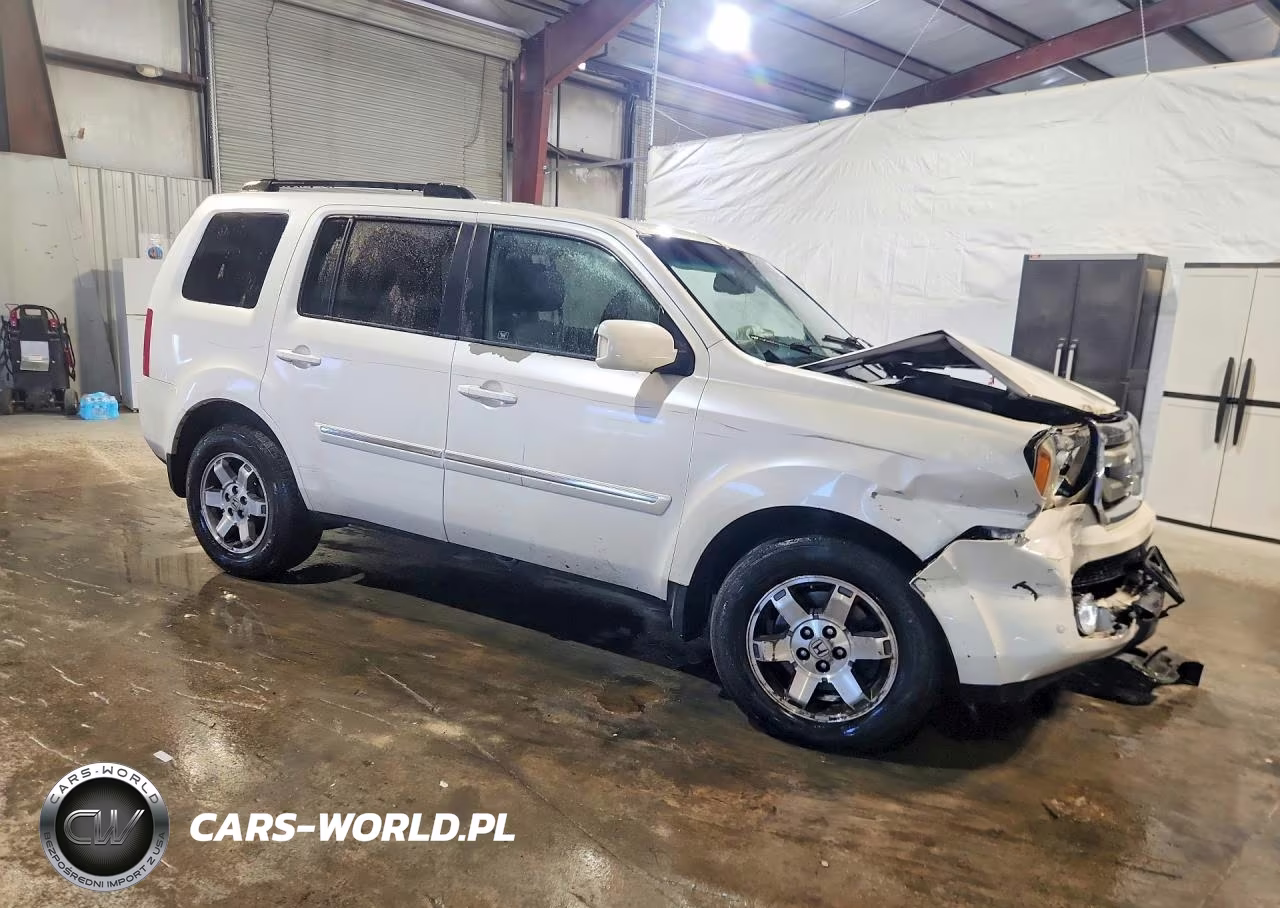 2011 Honda Pilot Touring VIN:5FNYF4H91BB099976 - 4