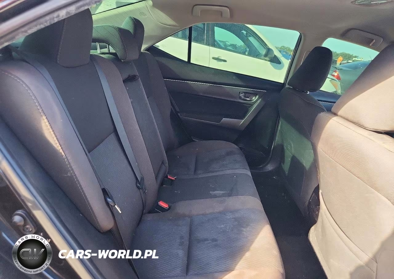 2018 Toyota Corolla Le VIN:2T1BURHE2JC987936 - 10