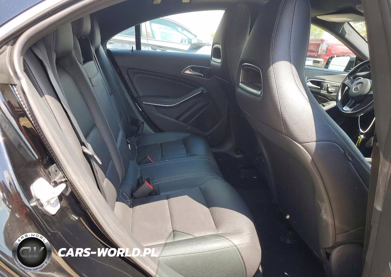 2018 Mercedes-Benz Cla 250 4Matic VIN:WDDSJ4GB9JN592674 - 10