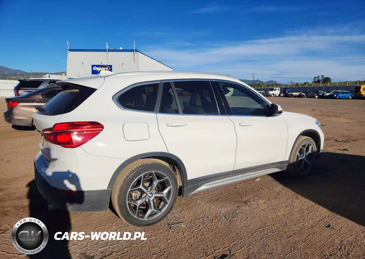 2018 BMW X1 xDrive28I VIN:WBXHT3C39J5L33886 - 3