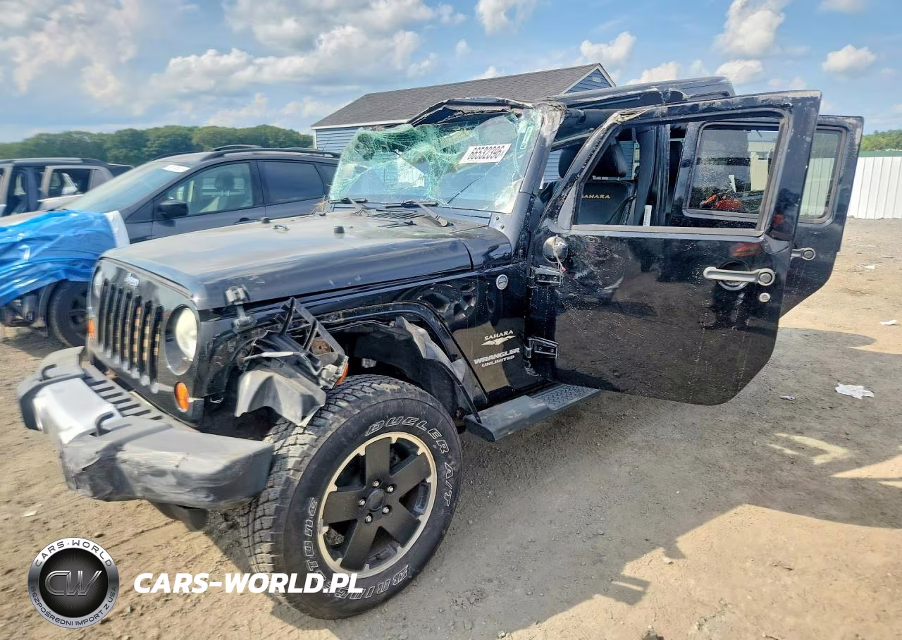 2013 Jeep Wrangler Unlimited Sahara