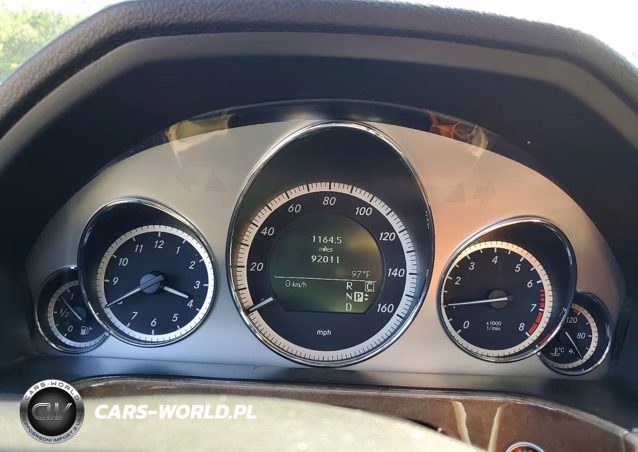 2010 Mercedes-Benz E 350 4Matic VIN:WDDHF8HB0AA244772 - 9