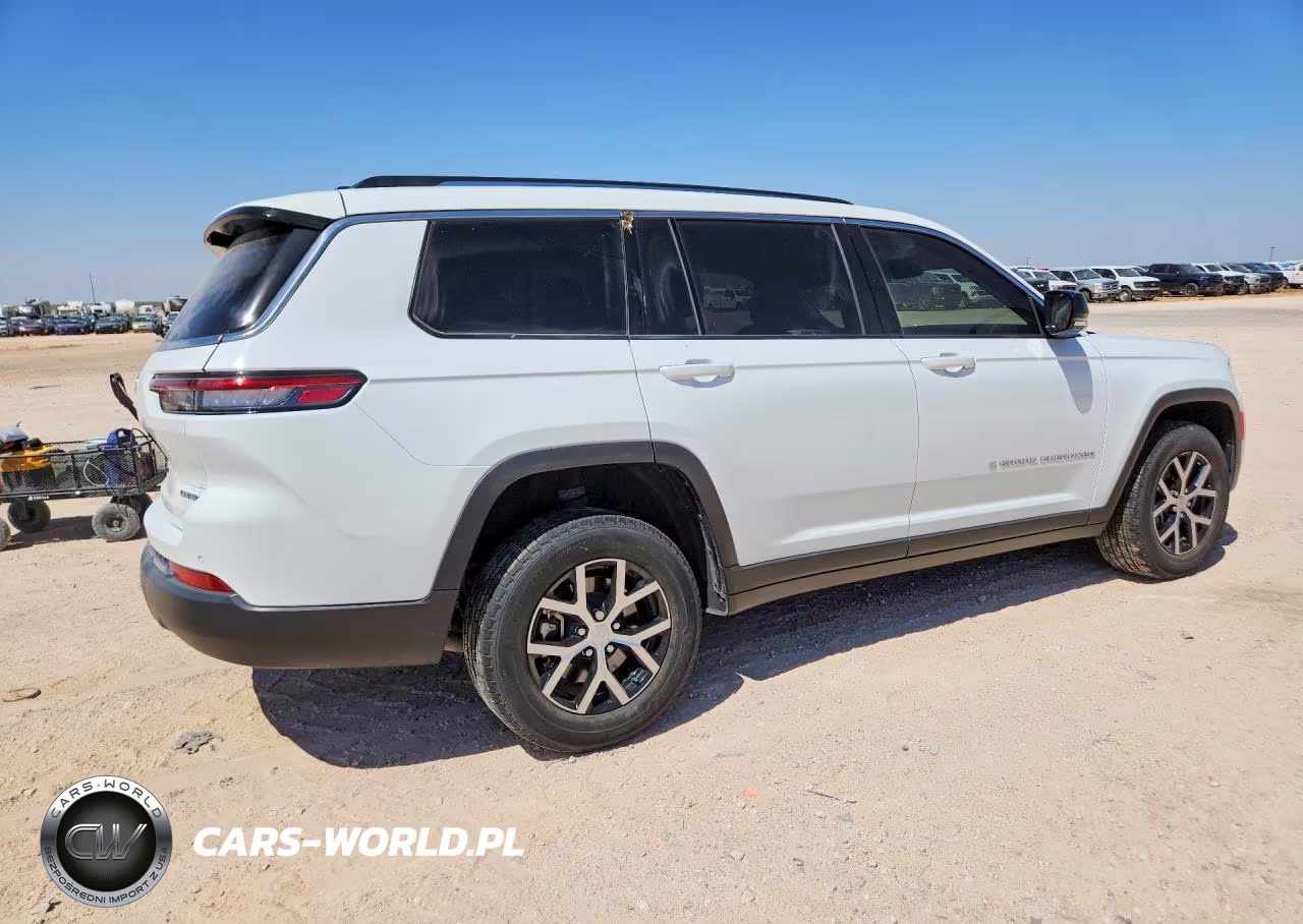 2023 Jeep Grand Cherokee L Limited VIN:1C4RJKBGXP8877097 - 3