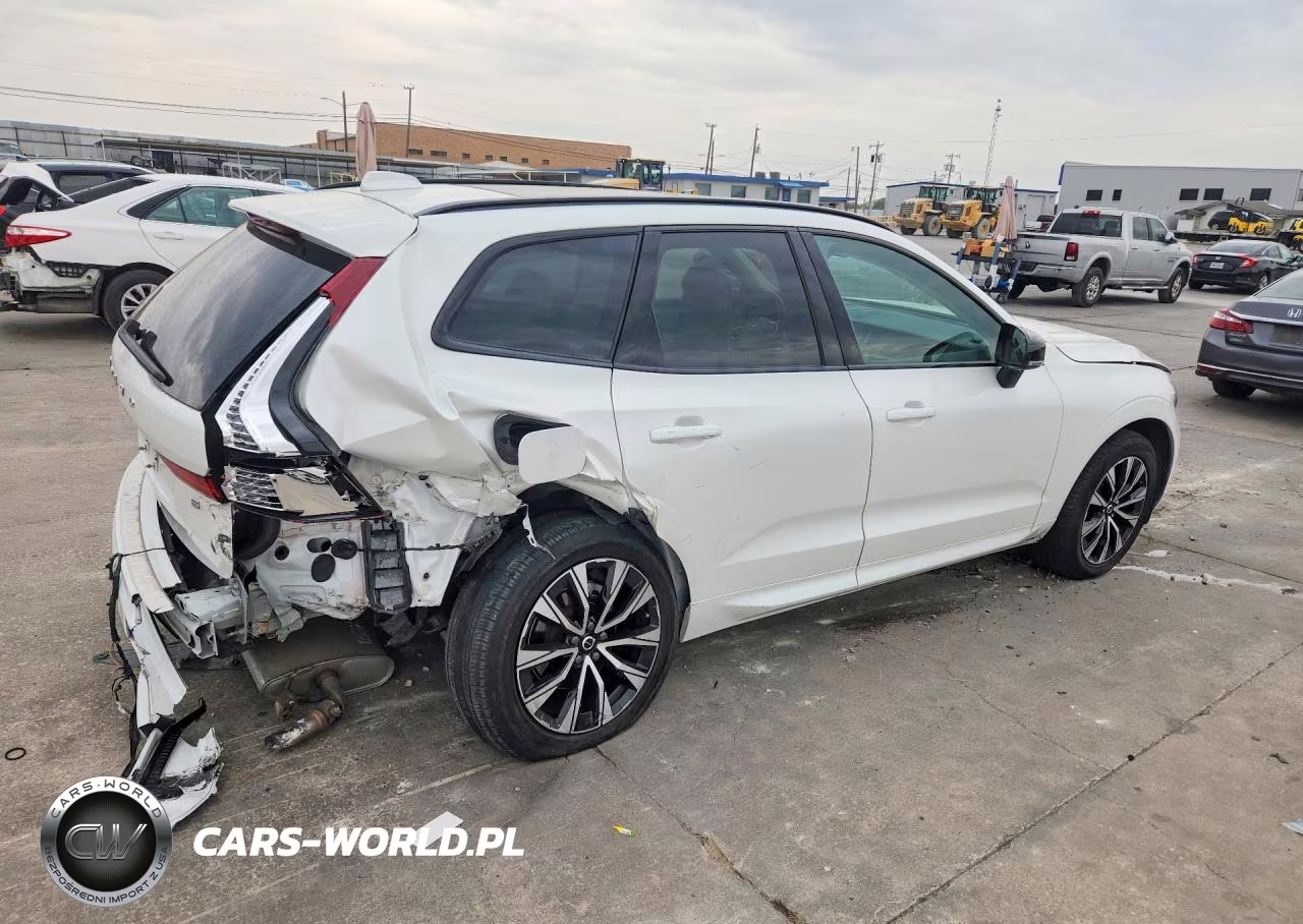 2024 Volvo Xc60 Core VIN:YV4L12RK8R1720757 - 3