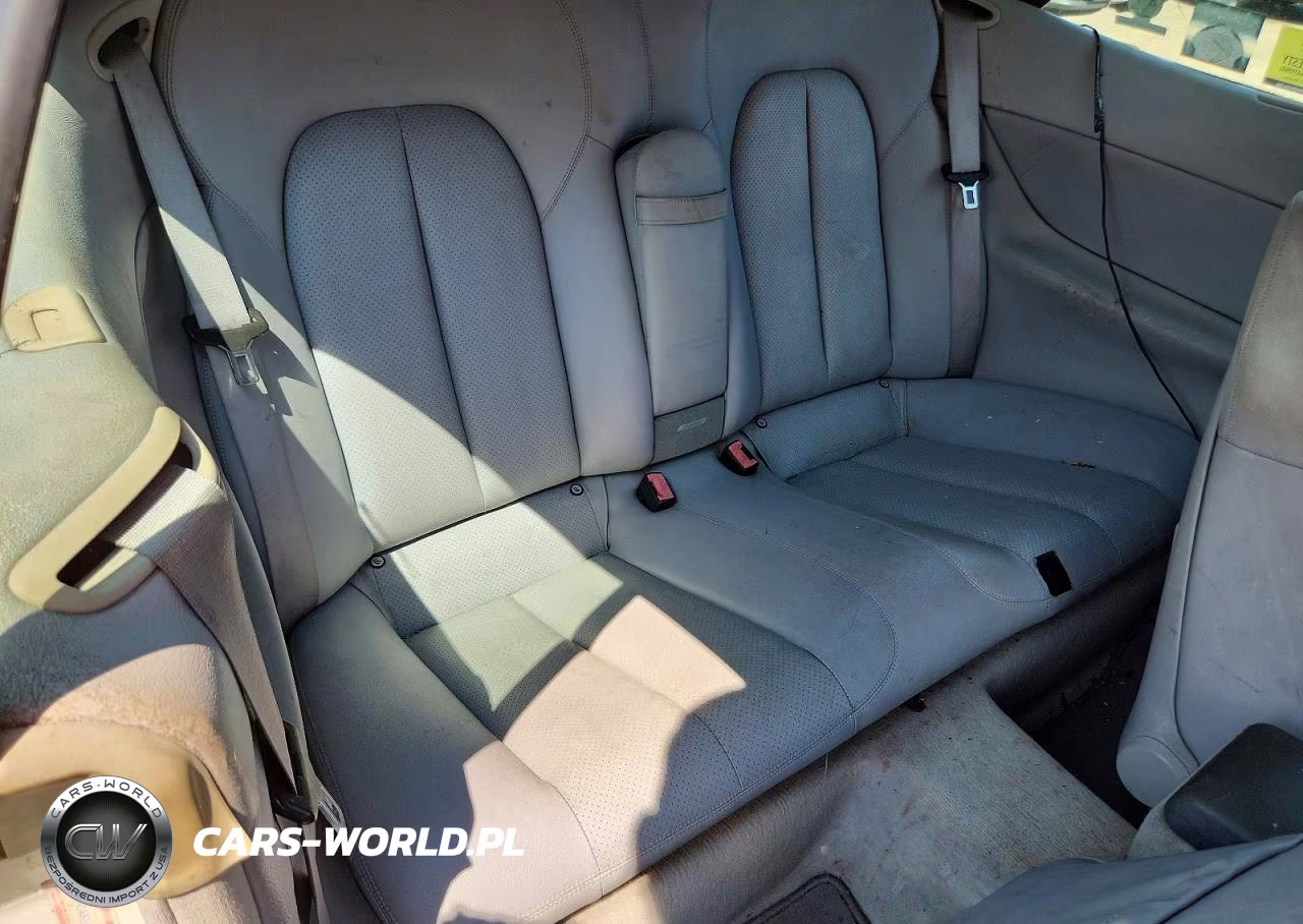 2010 Mercedes-Benz Clk 320 VIN:WDBLK65G23T141332 - 10