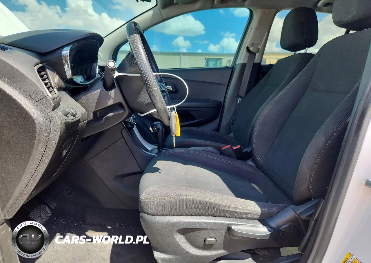 2019 Chevrolet Trax Ls VIN:3GNCJKSB4KL233235 - 7