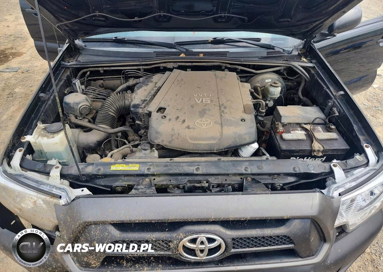 2012 Toyota Tacoma V6 VIN:3TMLU4ENXCM086710 - 11