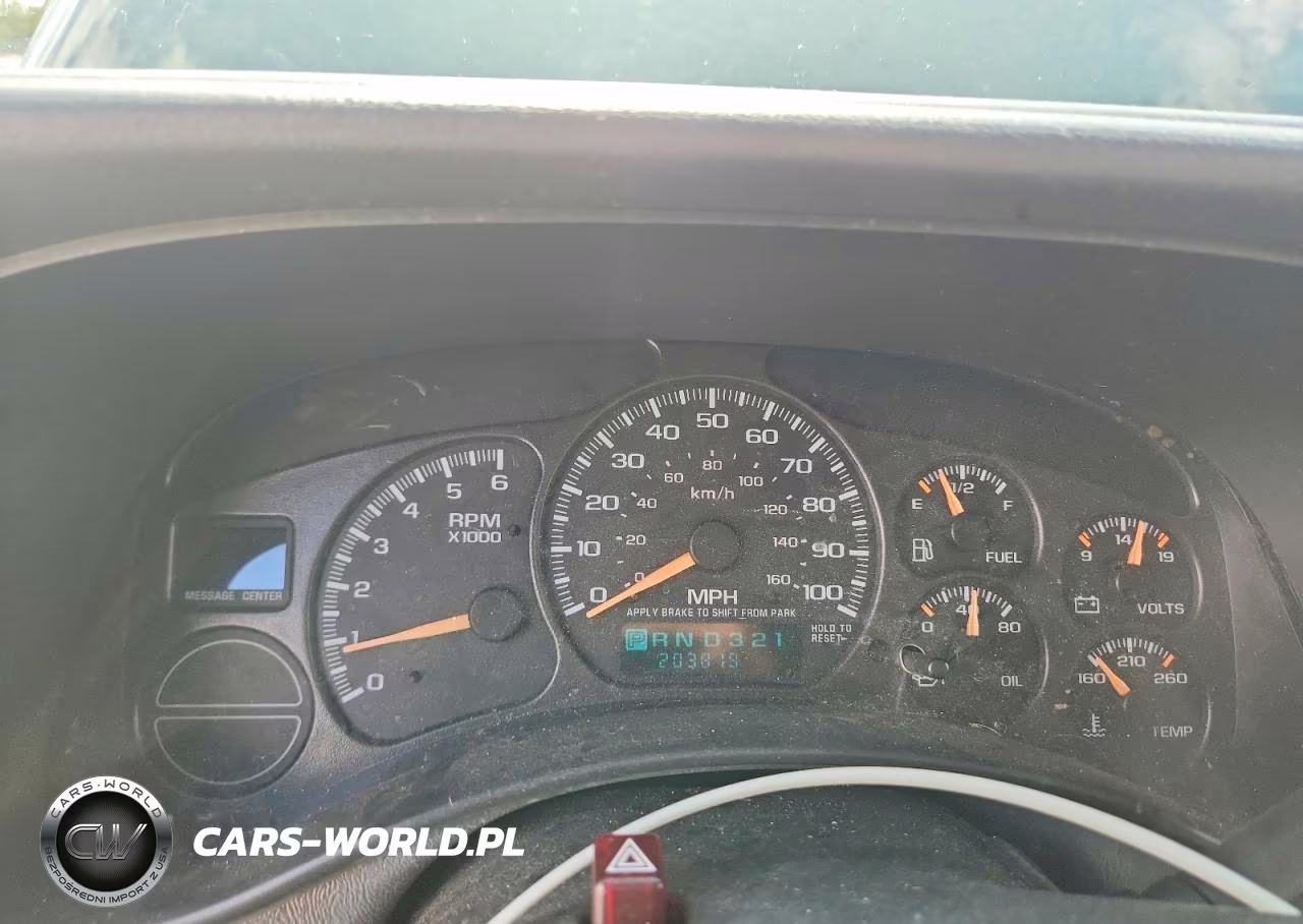 2002 Chevrolet Suburban K1500 VIN:3GNFK16Z02G353800 - 9