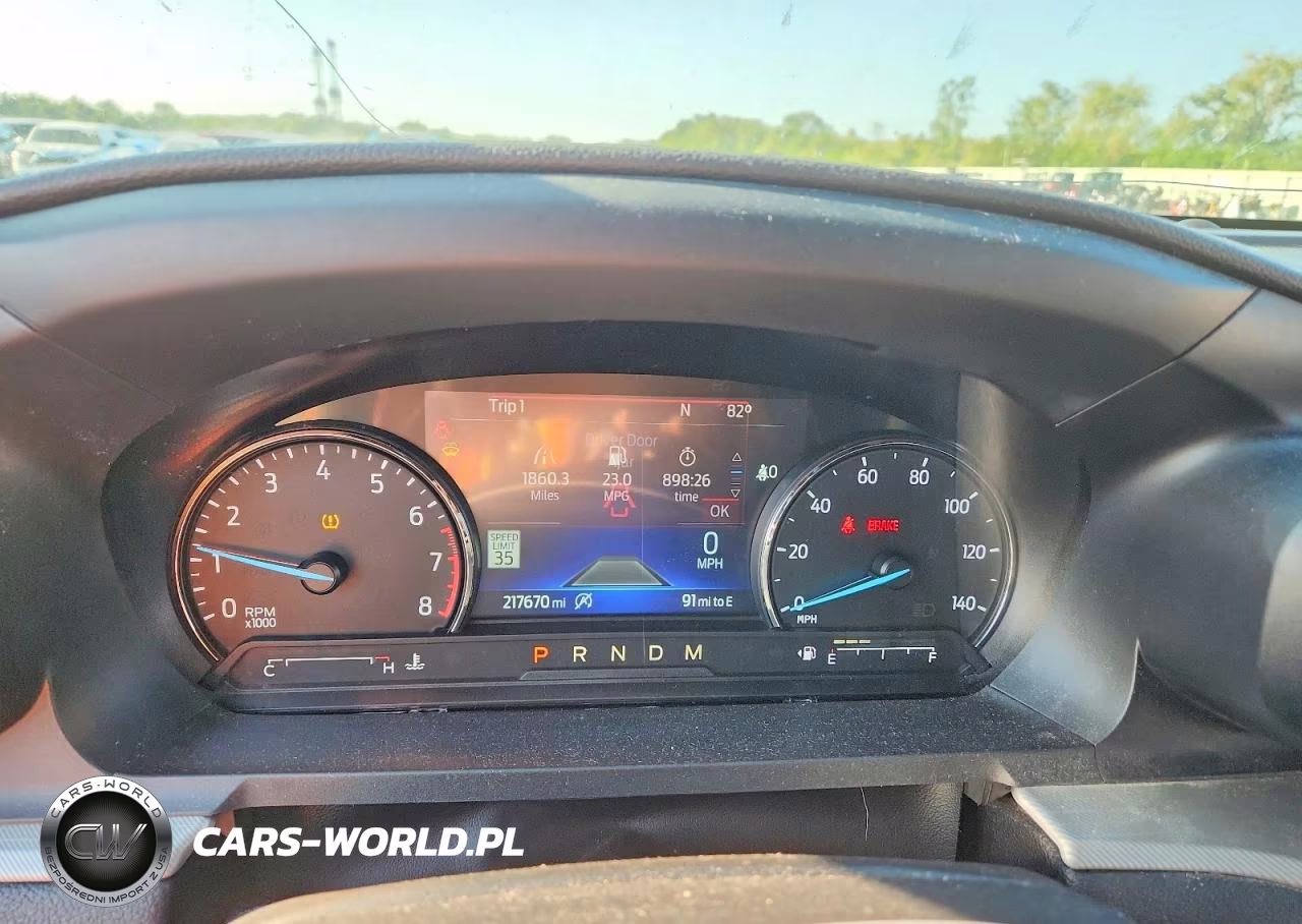 2020 Ford Explorer Xlt VIN:1FMSK8DH2LGB05275 - 9