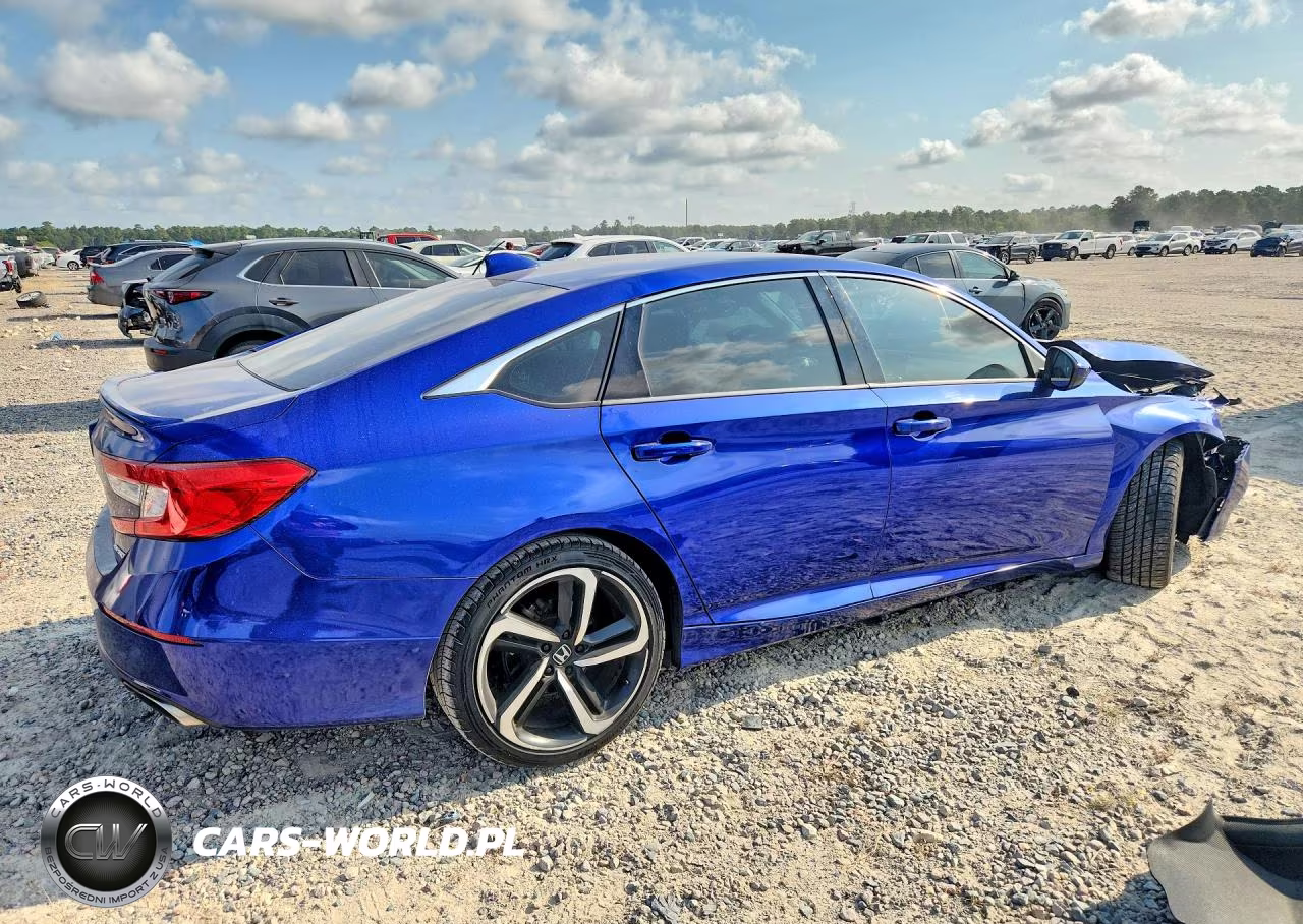2018 Honda Accord Sport VIN:1HGCV1F30JA132212 - 3