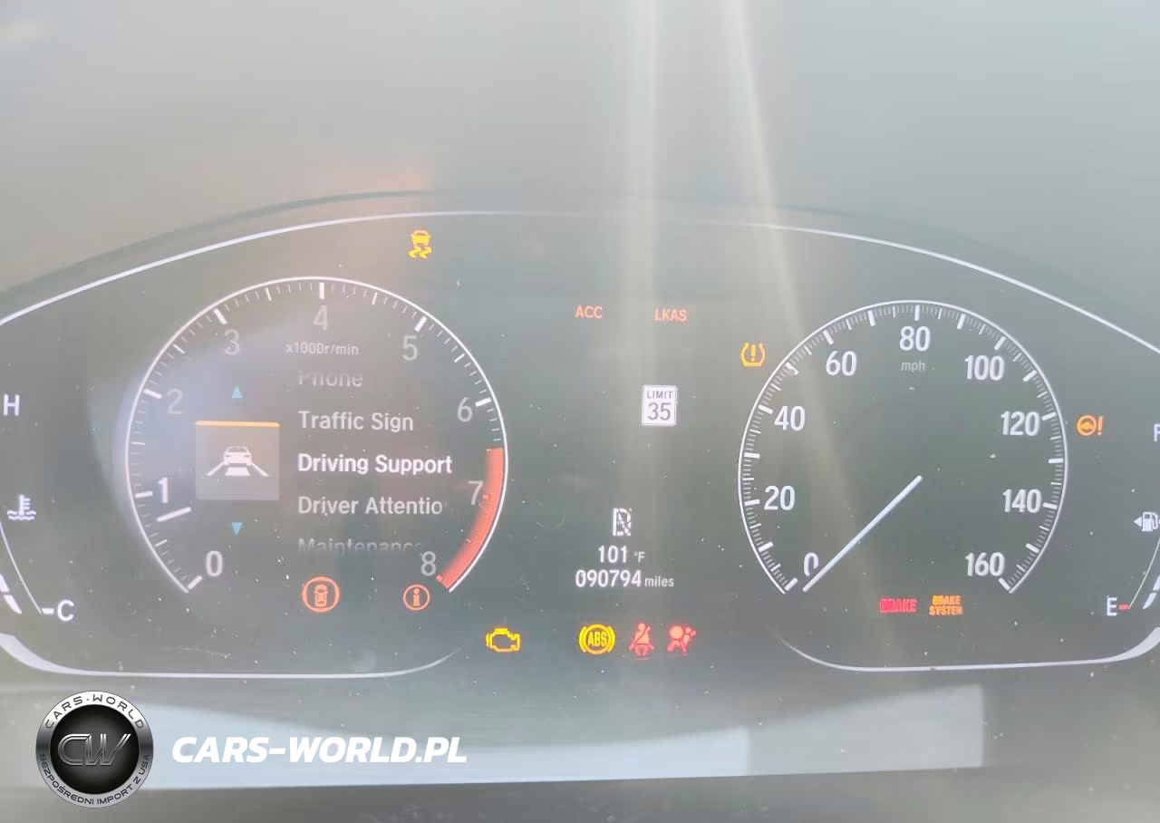 2018 Honda Accord Sport VIN:1HGCV1F30JA132212 - 9