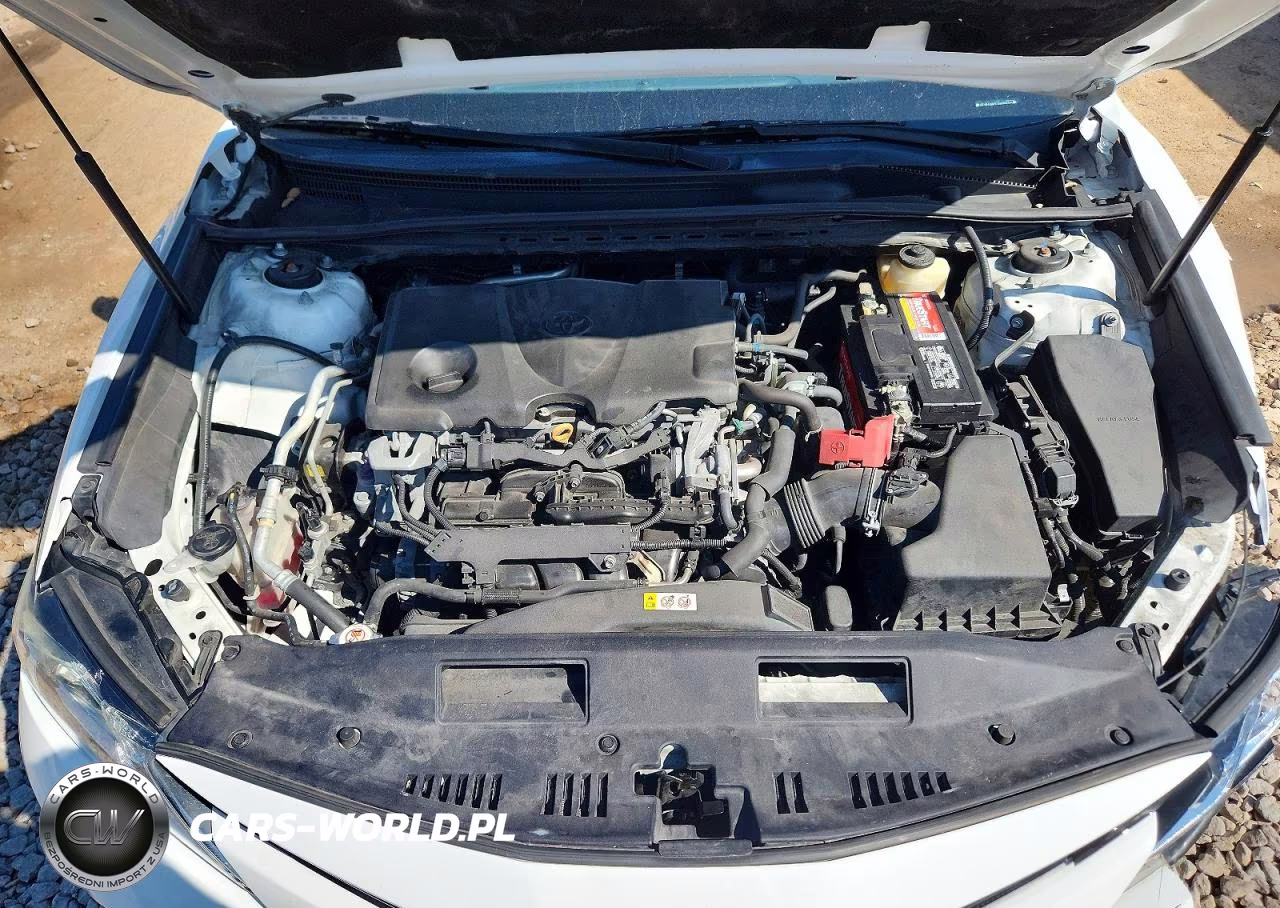 2018 Toyota Camry Le VIN:4T1B11HK4JU609227 - 11