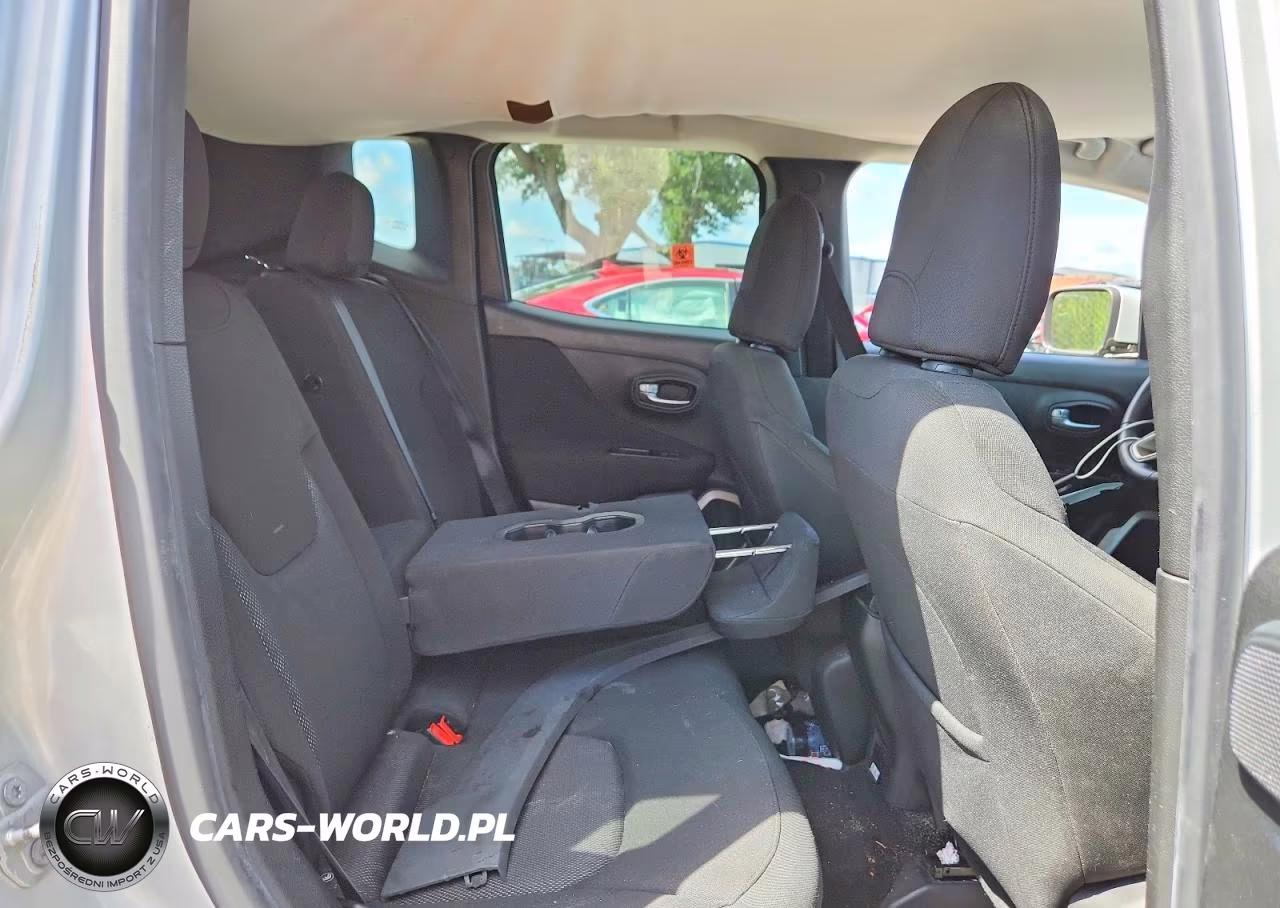 2015 Jeep Renegade Latitude VIN:ZACCJABT4FPB88659 - 11