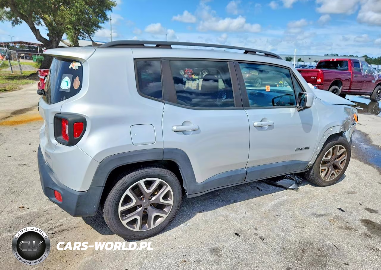 2015 Jeep Renegade Latitude VIN:ZACCJABT4FPB88659 - 3