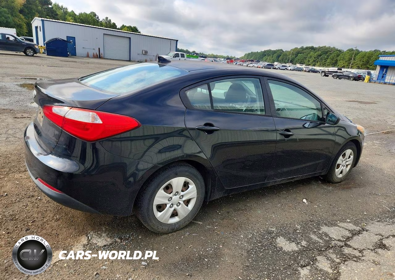 2016 Kia Forte 4D Lx VIN:KNAFK4A62G5459037 - 3