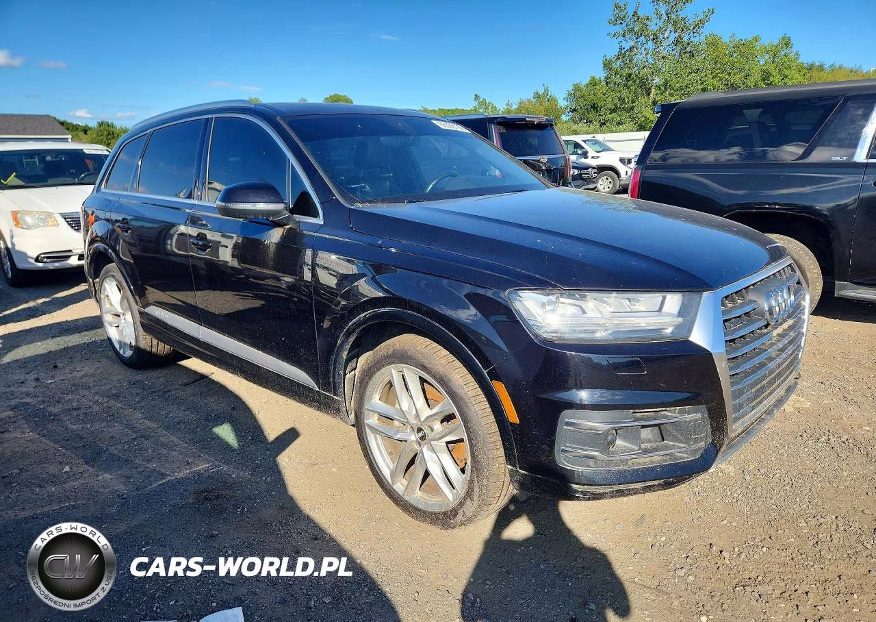 2017 Audi Q7 Prestige VIN:WA1VAAF74HD024278 - 4