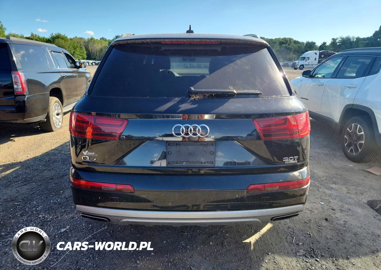 2017 Audi Q7 Prestige VIN:WA1VAAF74HD024278 - 6