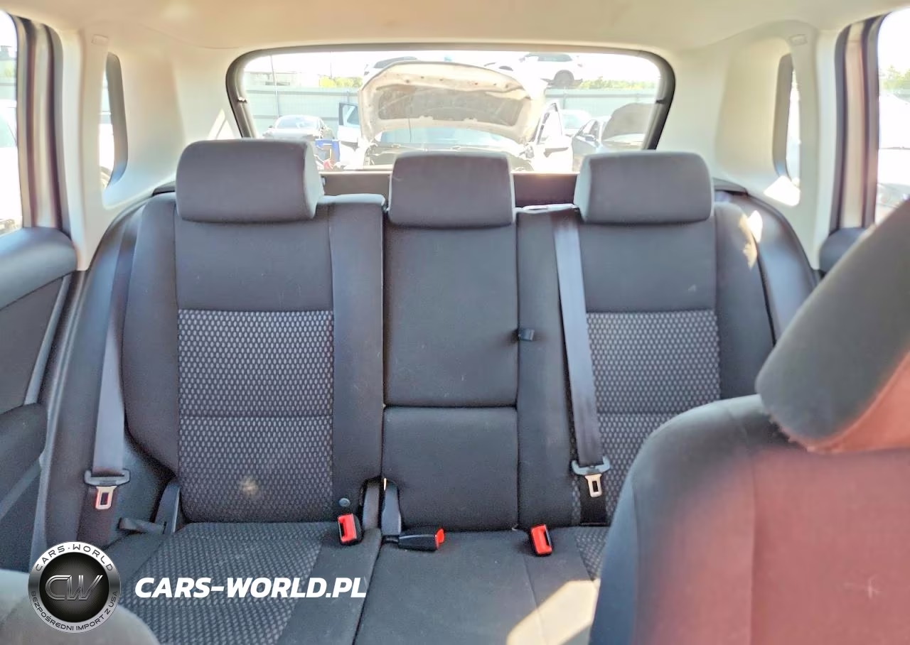 2011 Volkswagen Tiguan S VIN:WVGBV7AX4BW506523 - 10