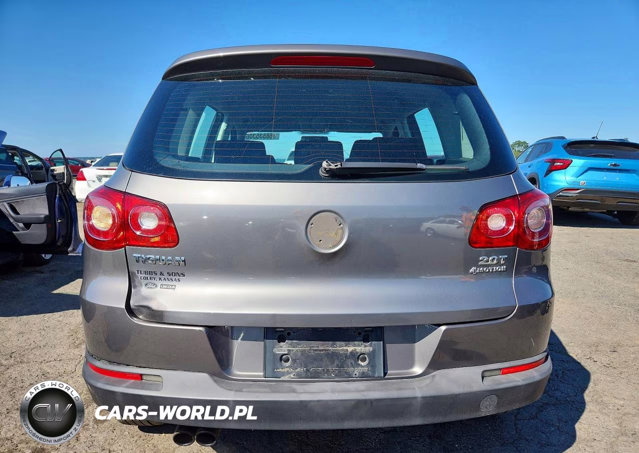 2011 Volkswagen Tiguan S VIN:WVGBV7AX4BW506523 - 6