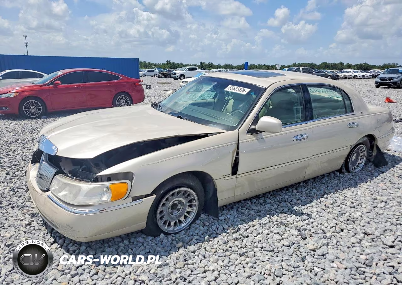 1999 Lincoln Town Car Cartier