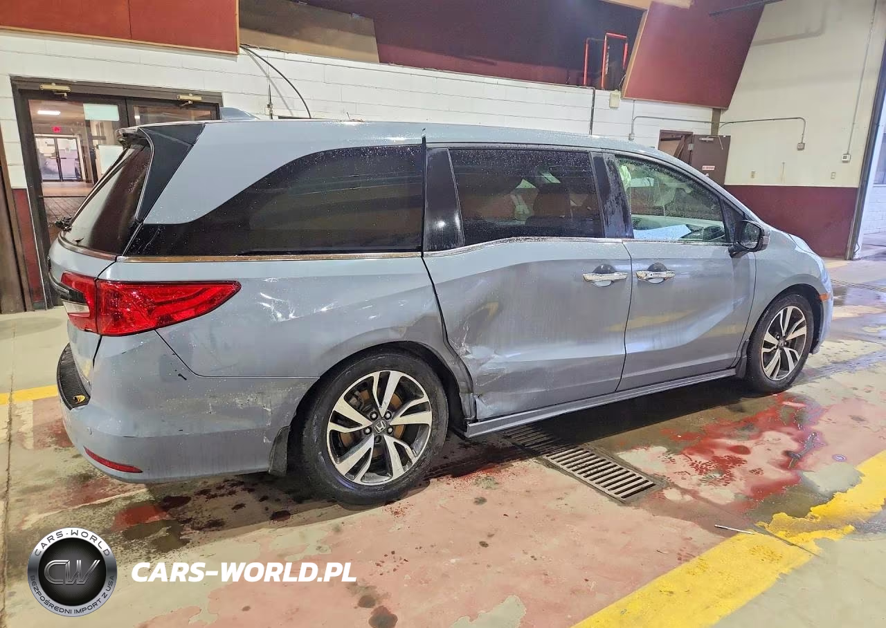 2024 Honda Odyssey Touring VIN:5FNRL6H84RB041922 - 3