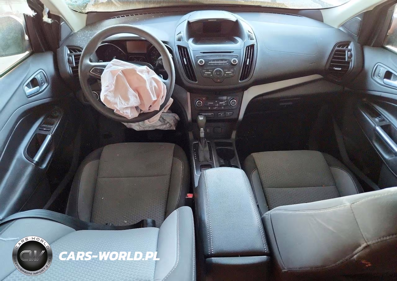 2017 Ford Escape Se VIN:1FMCU0GD1HUD52028 - 8