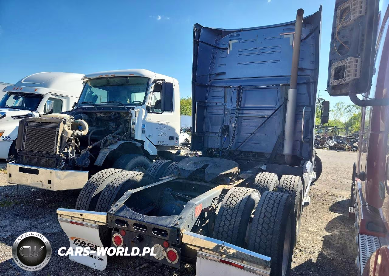 2018 Volvo Vnl Semi Truck VIN:4V4NC9EH2JN899033 - 3